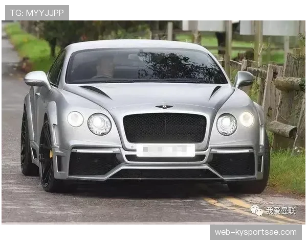 乔恩·琼斯训练完顺手买了辆法拉利，说是为了奖励自己没吃宵夜